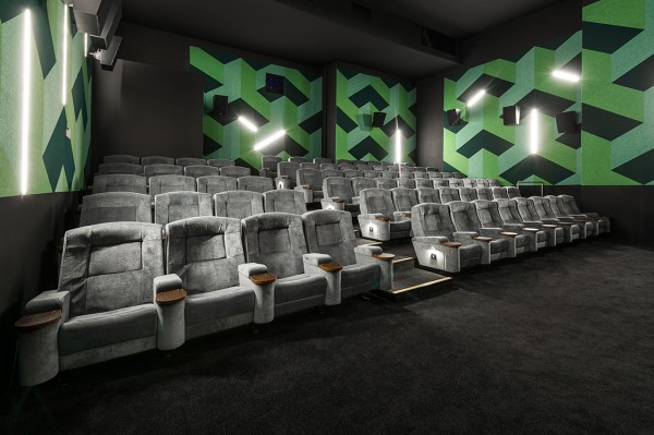 Effuzi Phatt Cinema Seating- Classic Cinemas