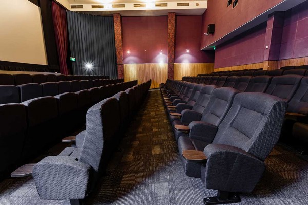 Cinema Paradiso Seating 8