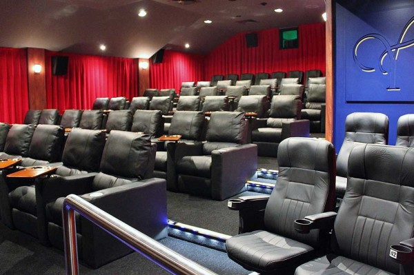 Yarrawonga Golf Club Cinema Seating 4