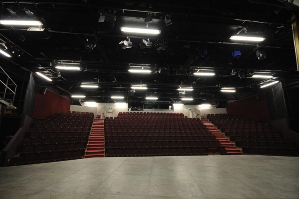 THE COURT THEATRE